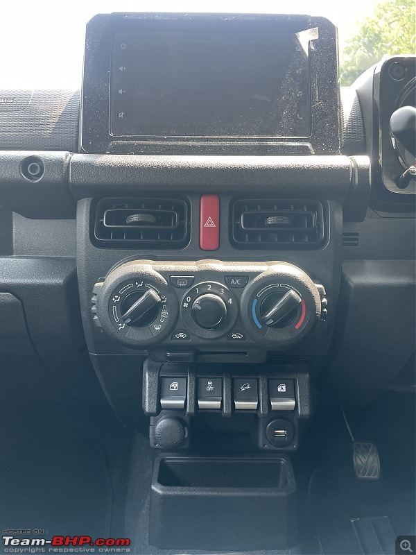 Maruti Jimny Zeta MT Review-center-console-buttons.jpg