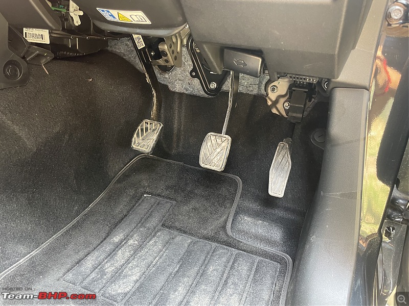 Maruti Jimny Zeta MT Review-abc-pedals-bonnet-release.jpg