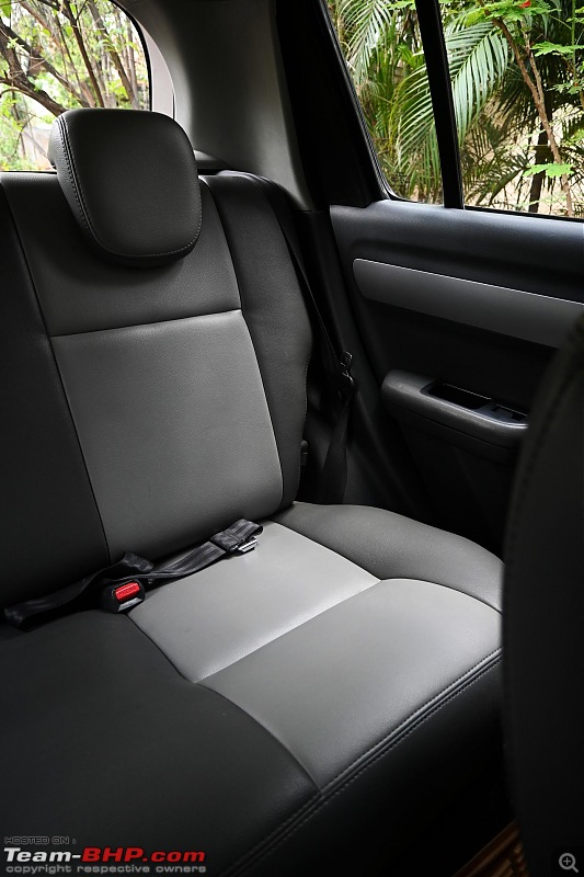 Driven: Suzuki Swift!-swift-interior-5.jpg