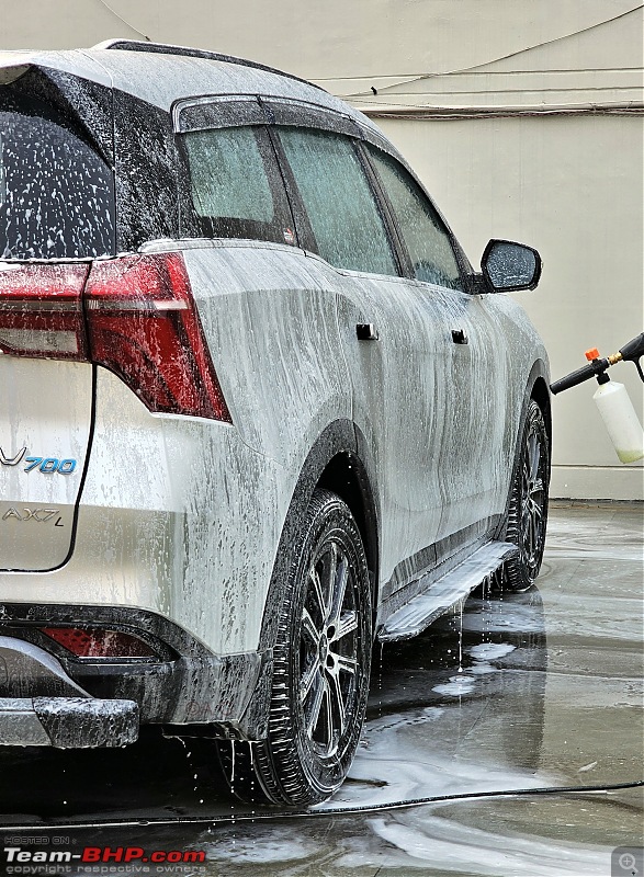 The Silver Surfer | Mahindra XUV700 (AX7L D AT) | Ownership Review-mahindra-xuv700-wash-1.jpg