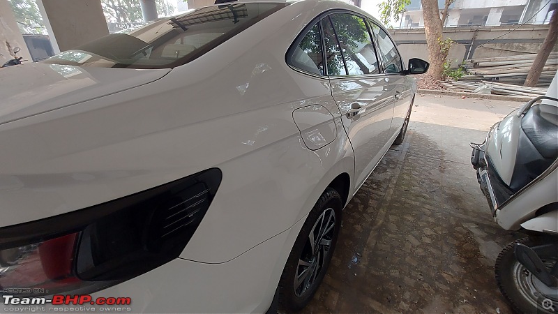 Volkswagen Virtus 1.0 TSI AT Topline Review | Quick Showcase-virtus_sidepanelcrease.jpg