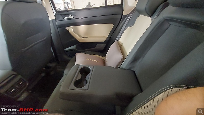 Volkswagen Virtus 1.0 TSI AT Topline Review | Quick Showcase-virtus_interior_reararmrest.jpg