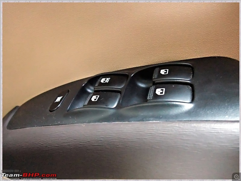 My Hyundai i10 Kappa Sportz Oyster Grey EDIT : 1 year 9,000 km update-power_window.jpg