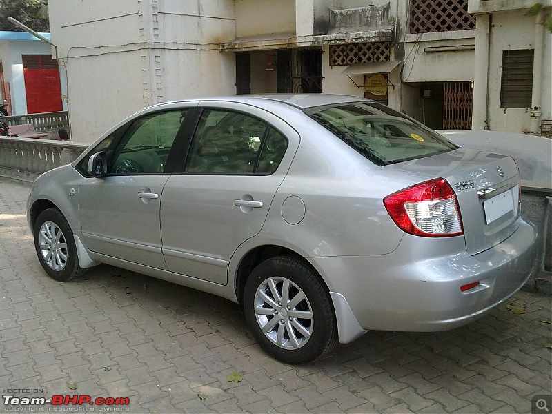 SX4 ZXi MT  2010  Nuevo Ownership Review-film1.jpg