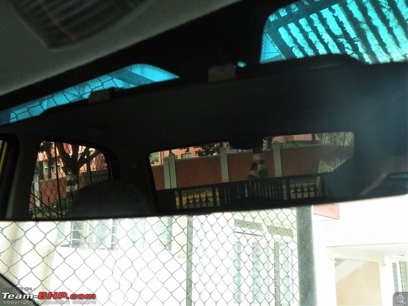 Tata Nano-large-rearview-mirror.jpg