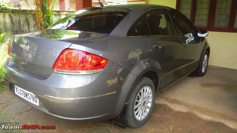 My Fiat Linea MJD Emotion Pack Medium Grey-rear34.jpg