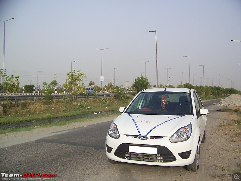 Ford Figo 1.4 TDCi Titanium - My first car, it's white.-front-r2.jpg