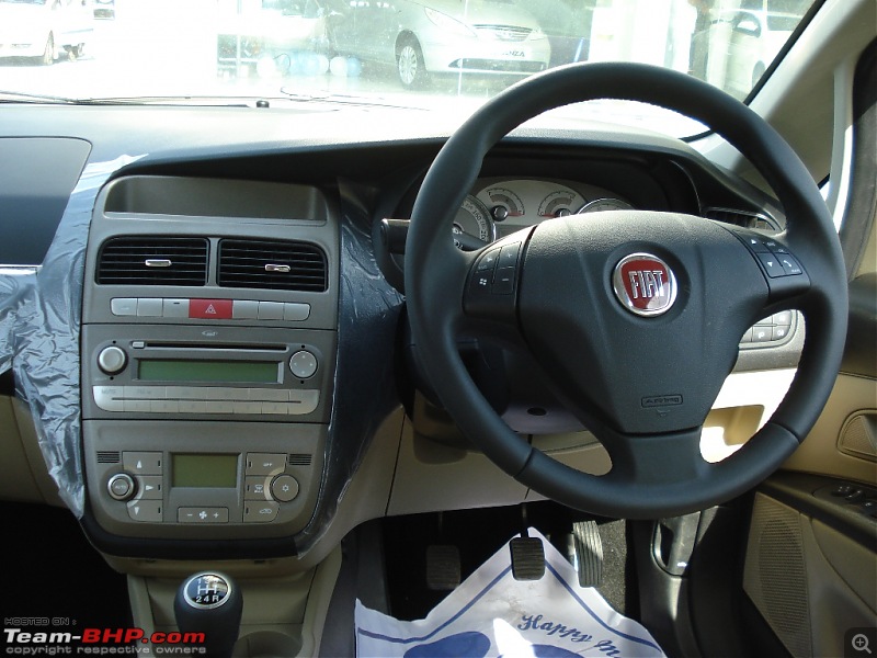 Quick First Drive: Fiat Linea 1.4 T-JET-dsc00025.jpg