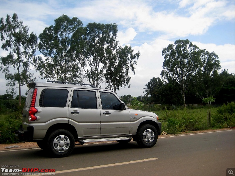 Bringing home the Mahindra Scorpio LX. EDIT : Scorpio finds a new home!-img_1334.jpg