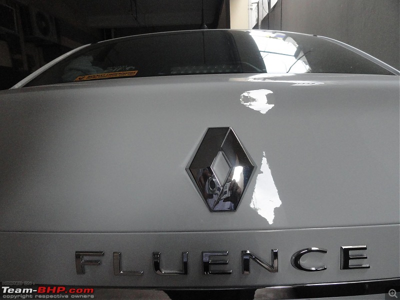 Driving under inFLUENCE - The stunning new Renault Fluence-rear-badging.jpg