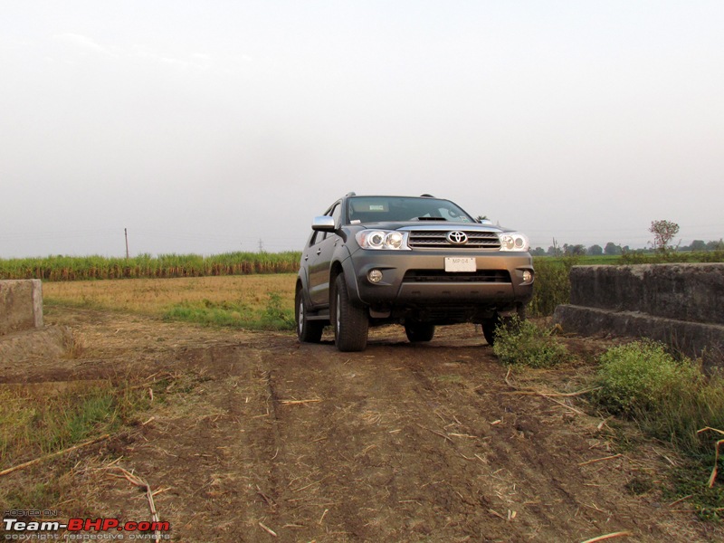 Toyota Fortuner. Name's Gladiator Maximus Decimus Meridus. And I am Good, Bad & Ugly-img_0107.jpg