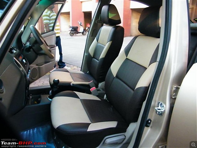 Seat covers for your Suzuki SX4 S-Cross from 2013 Set Los Angeles