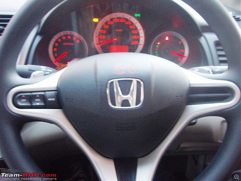 Honda City 1.5 S-AT / Home Today-steering.jpg