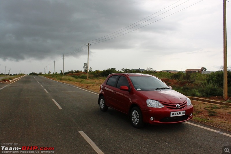 Living Tmrrw 2Day - Toyota Etios Liva G - SP Vermilion Red - 10,000 kms-img_4892.jpg