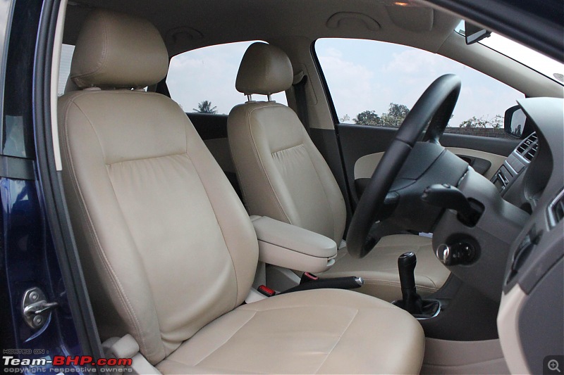 Shadow Blue Diamond - VW Vento TDI HL-front_seat.jpg