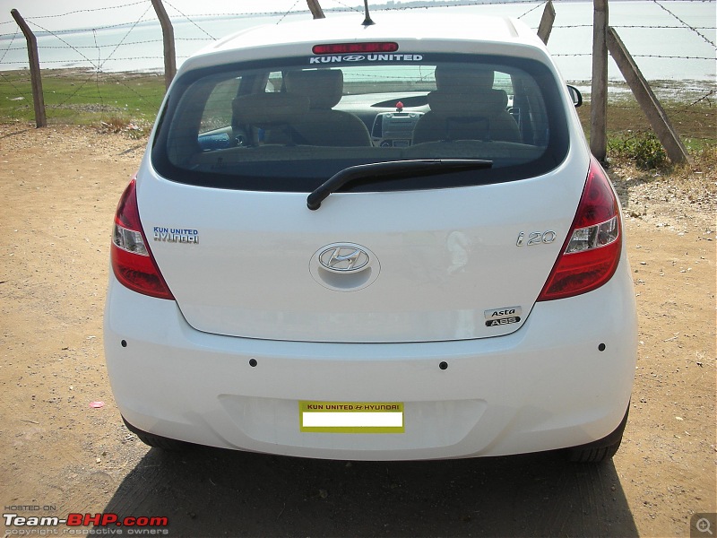 Picasso - My new Hyundai i20 Asta (Petrol) in Coral White-rear-view.jpg