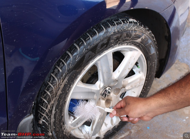 Shadow Blue Diamond - VW Vento TDI HL-tyre_4.jpg