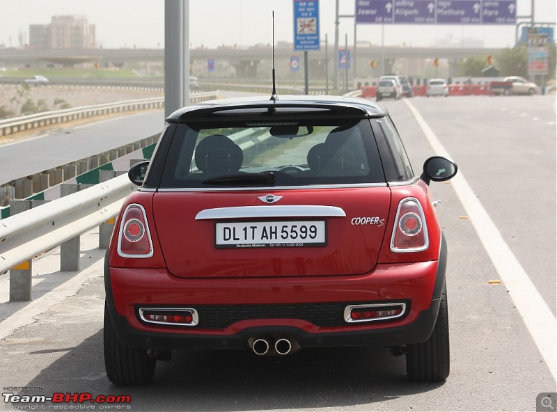 Legendary Mini Cooper S -An unofficial enthusiast's review-4-rear.jpg