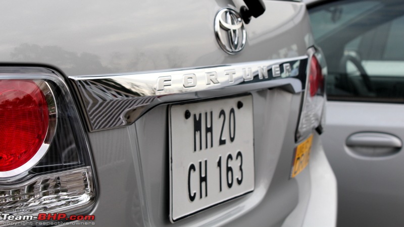 'Megalodon' - 2012 Toyota Fortuner 4x4 MT Silver Mica Metallic-5.jpg