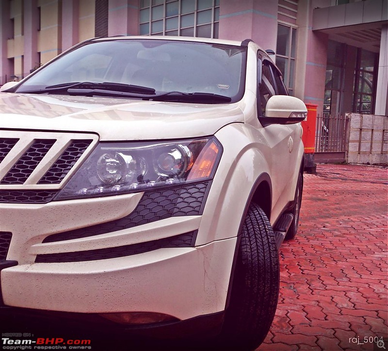 Xoovy - My Mahindra XUV5OO W8-xuvfrontq.jpg