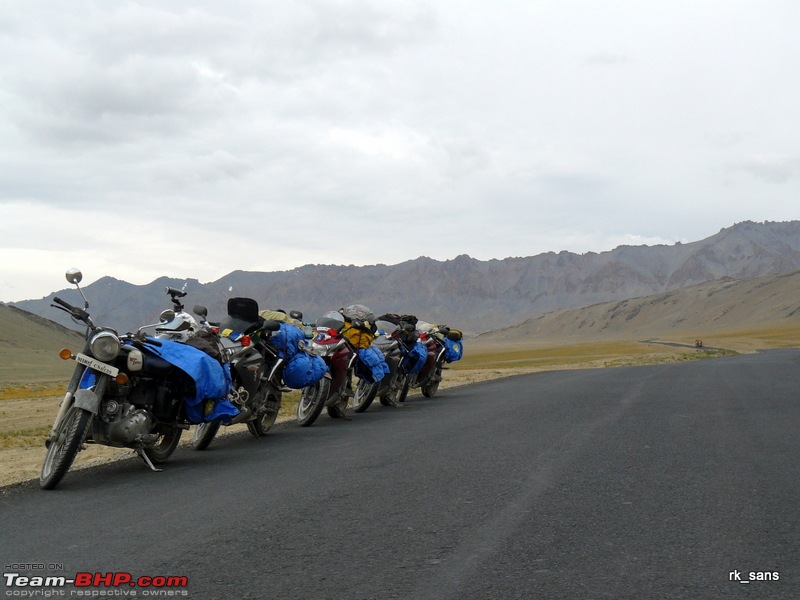 6 riders, 4000 kms - A glimpse of Spiti and Leh from a Biker horizon-360p1080547.jpg