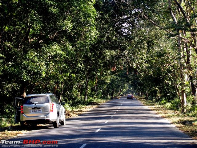 Drive in my XUV to Delhi & beyond-xuv002.jpg