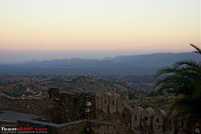 Hawk-On-Fours (H-4) Roadtrip: Kumbhalgarh & Ranakpur-dsc03676k300.jpg