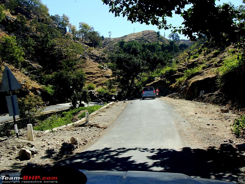 Hawk-On-Fours (H-4) Roadtrip: Kumbhalgarh & Ranakpur-toranakpur-11.jpg