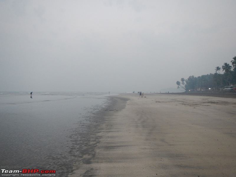 Going solo at 5 kmph - Mumbai to Goa in an inflatable kayak!-beach.jpg