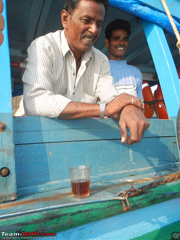 Going solo at 5 kmph - Mumbai to Goa in an inflatable kayak!-boat2.jpg