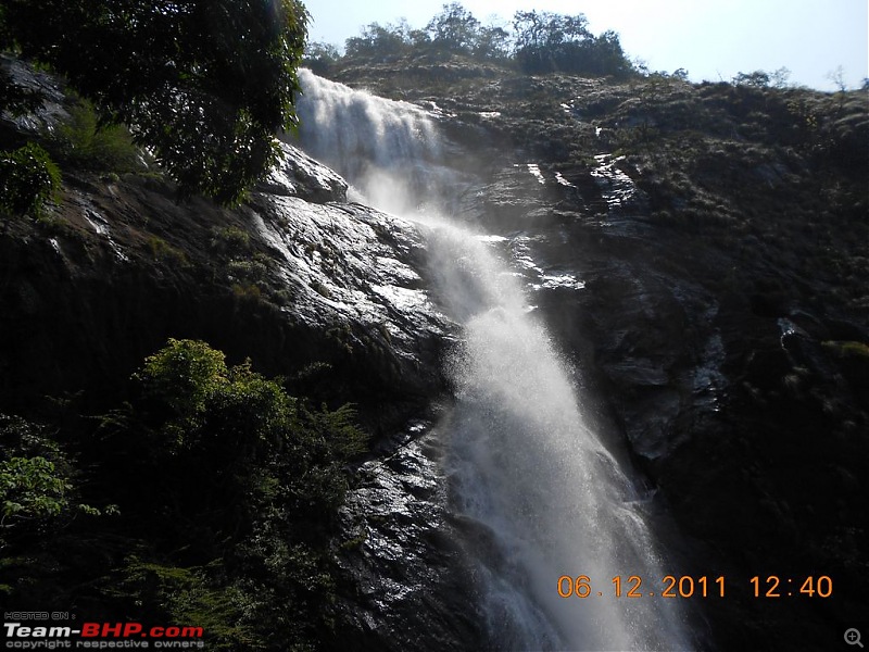 Solo Bike Ride To Thenmala, Palaruvi Falls & Courtallam Falls-tn_dscn0082.jpg