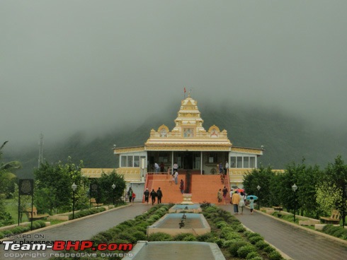 2011 Monsoon Trips: Hadshi (Temple, Lotus Flowers, Paddy Fields, Rolling Green Hills)-hadshi20temple2020pandurang20kshetra2020sathya20sai_17.jpg