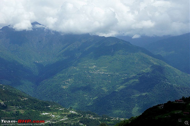 Roadtrip to The Middle of Nowhere... Monyul (Tawang) and More-aaamountain-views-1k200.jpg