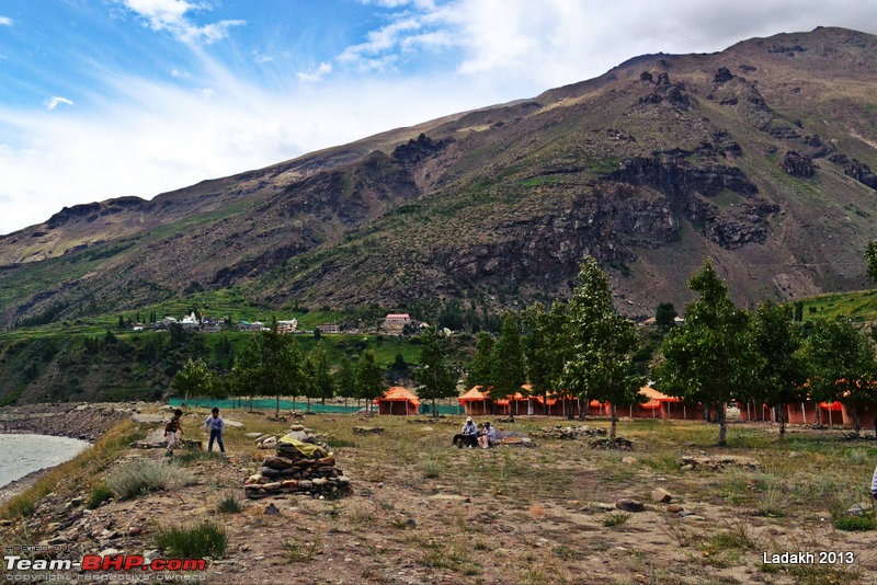 The Mahindra Monastery Escape 2013: Delhi - Leh - Srinagar-lunch-stop-sissu.jpg