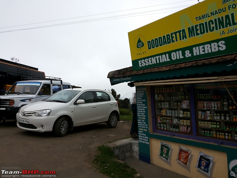 Beautiful Ooty Photologue: Live to Drive-doddabetta_parking.jpg