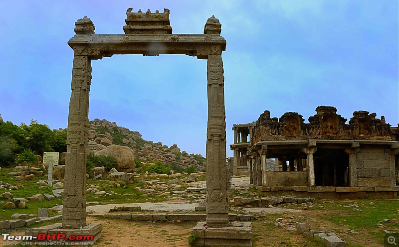 Hampi Visit - A Story crafted in Stones!-hampi-ruins-kings-balance-2.jpg