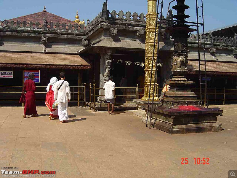 My visit to Kollur Mookambika - Part 3 of the original Mangalore/Manipal series-mooktemple2.jpg