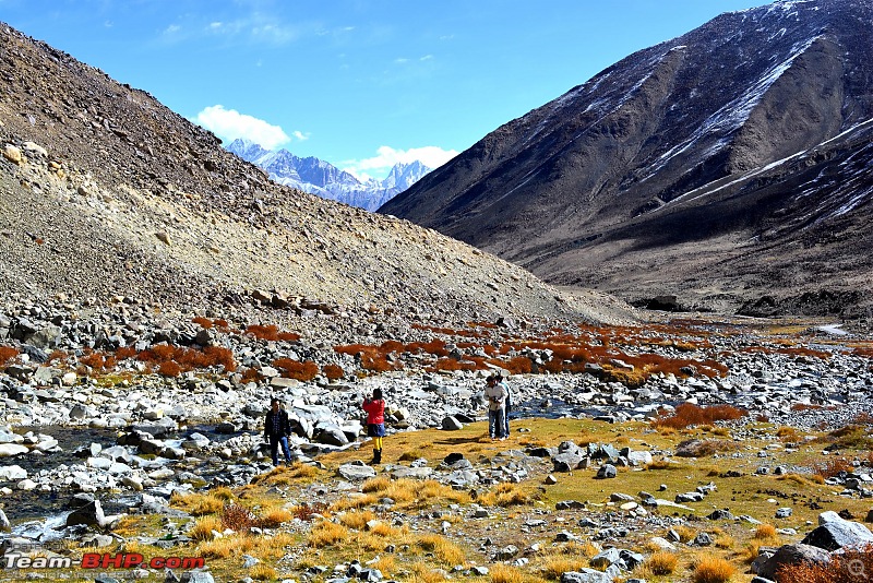A Quick Trip to Ladakh (by Flight)-valley.jpg