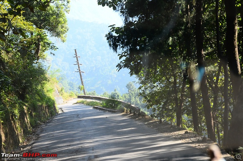 Killing boredom 15000 ft above sea level : Clouds, Hills & Divinity!-dsc_7138.jpg