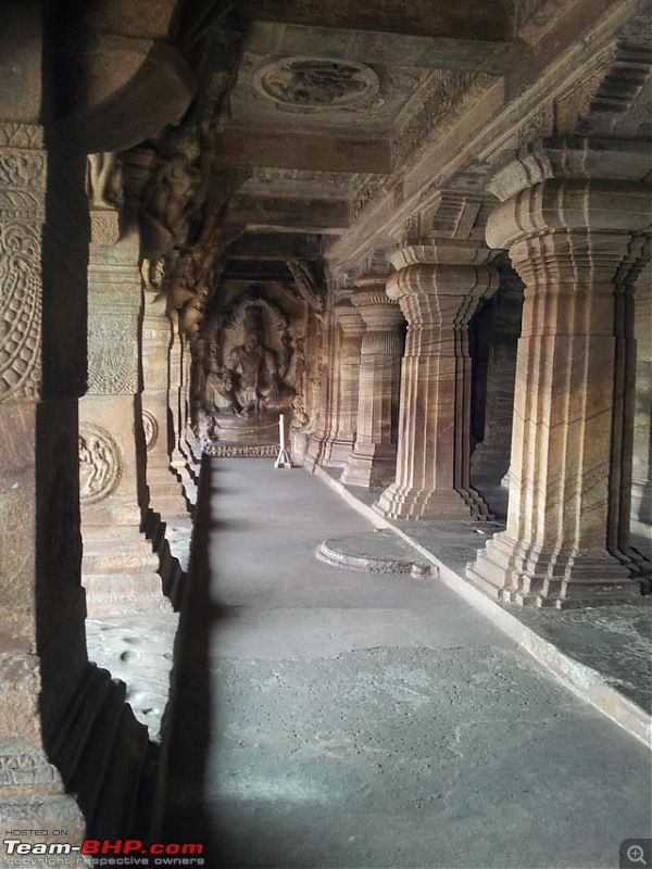 Badami and Hampi - Where every stone, every boulder has a tale to tell-badamai_cave1_01.jpg