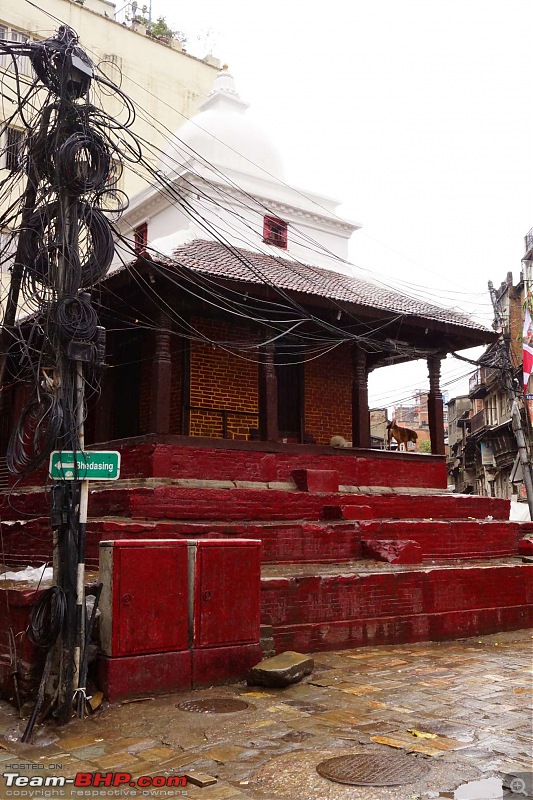 Nepal (Kathmandu and Pokhara) : Dashain, Religion, Phailin and Fun-dsc05672k300.jpg