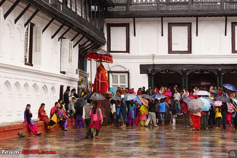 Nepal (Kathmandu and Pokhara) : Dashain, Religion, Phailin and Fun-durbarsquarektm-14.jpg