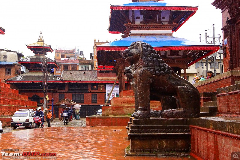 Nepal (Kathmandu and Pokhara) : Dashain, Religion, Phailin and Fun-moredurbarsq-2.jpg