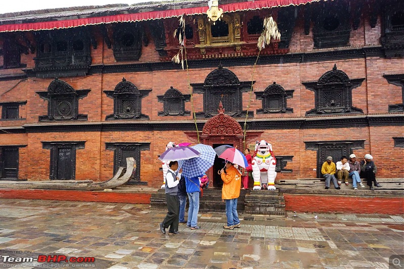 Nepal (Kathmandu and Pokhara) : Dashain, Religion, Phailin and Fun-moredurbarsq-6.jpg