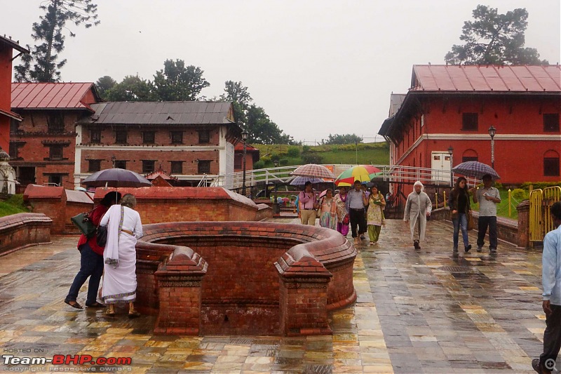 Nepal (Kathmandu and Pokhara) : Dashain, Religion, Phailin and Fun-pashupatinath-01.jpg