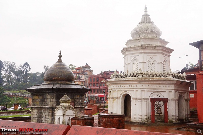 Nepal (Kathmandu and Pokhara) : Dashain, Religion, Phailin and Fun-pashupatinath-4.7.jpg