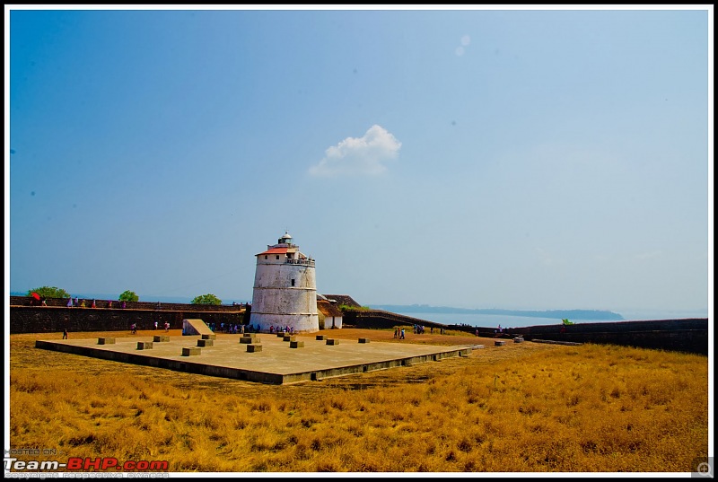 Wanderlust Traveler @ Goa: Beaches, Forts, Churches, Dolphins and a Taxi-suh_0306.jpg