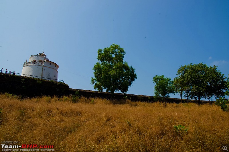 Wanderlust Traveler @ Goa: Beaches, Forts, Churches, Dolphins and a Taxi-suh_0321.jpg