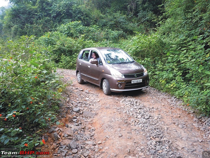 Driving down Kodaikanal - The Adukkam Route-stoneyroad.jpg