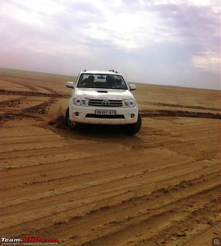 The RANN to Kutch in my Fortuner-dancing-1-.jpg